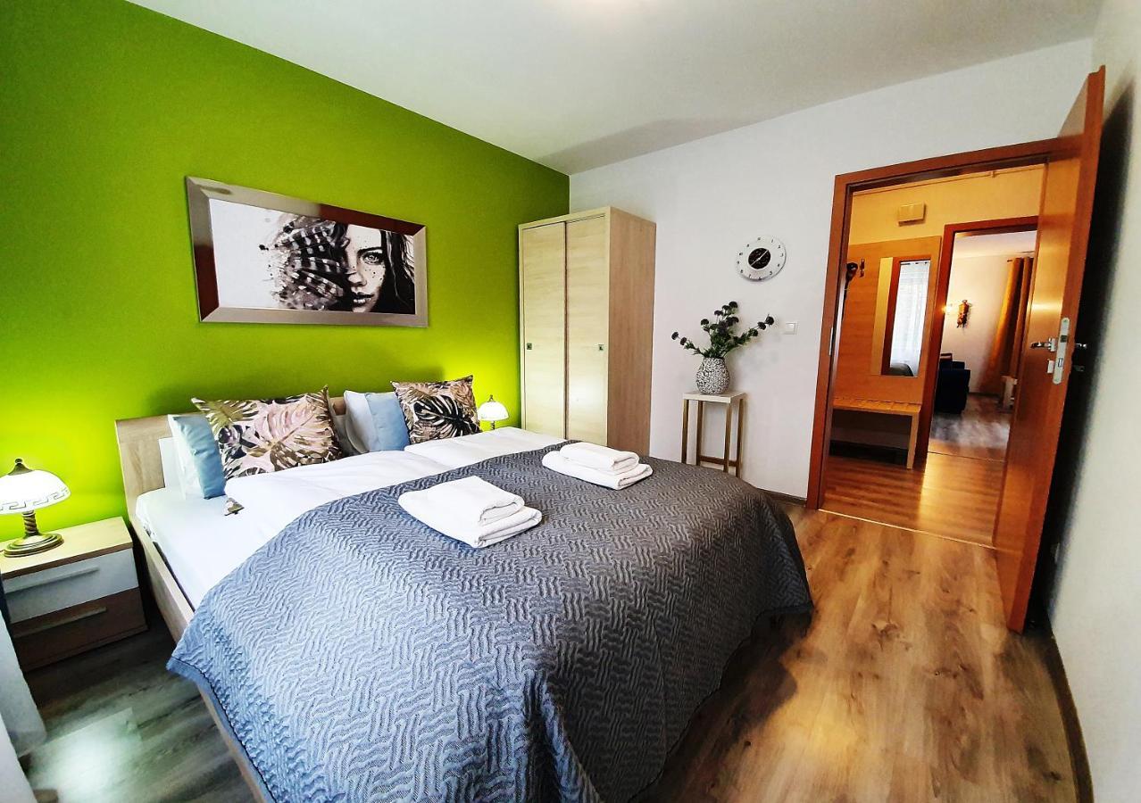 Apartamenty Sun&Fun Rezydencja Pod Debami Nad Lomnica 1B I 2B- Blisko Centrum I Sklepow W Otoczeniu Zieleni 卡尔帕奇 外观 照片