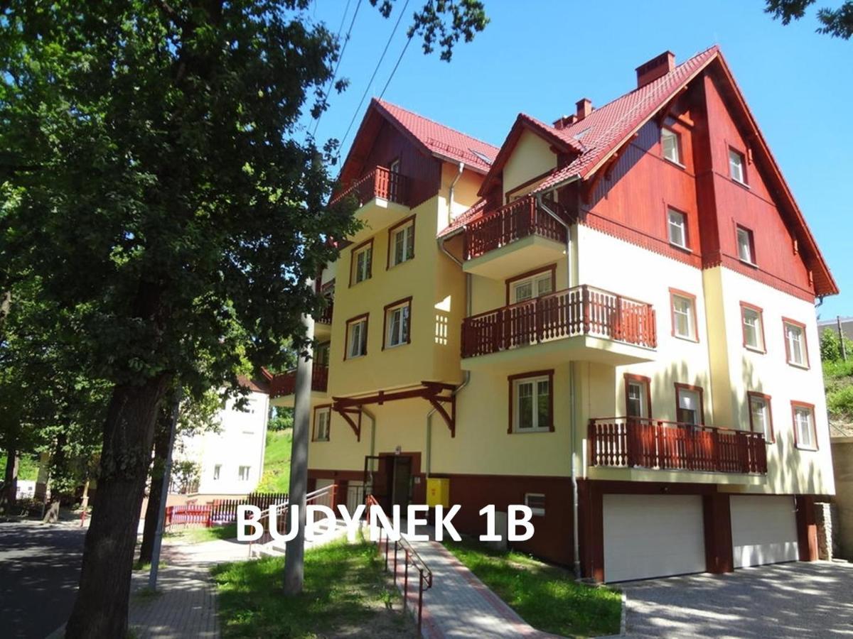 Apartamenty Sun&Fun Rezydencja Pod Debami Nad Lomnica 1B I 2B- Blisko Centrum I Sklepow W Otoczeniu Zieleni 卡尔帕奇 外观 照片